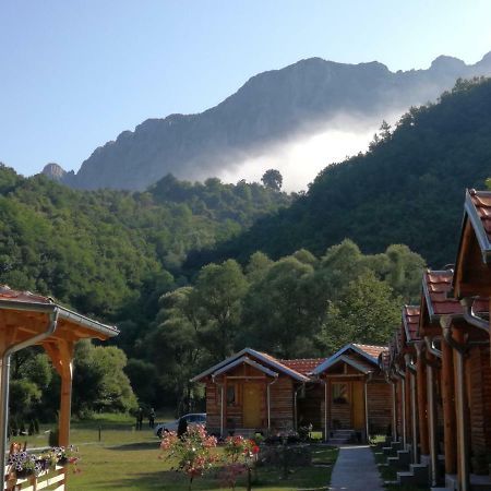 Hotel Juzni Vetar Trnski Odorovci Esterno foto