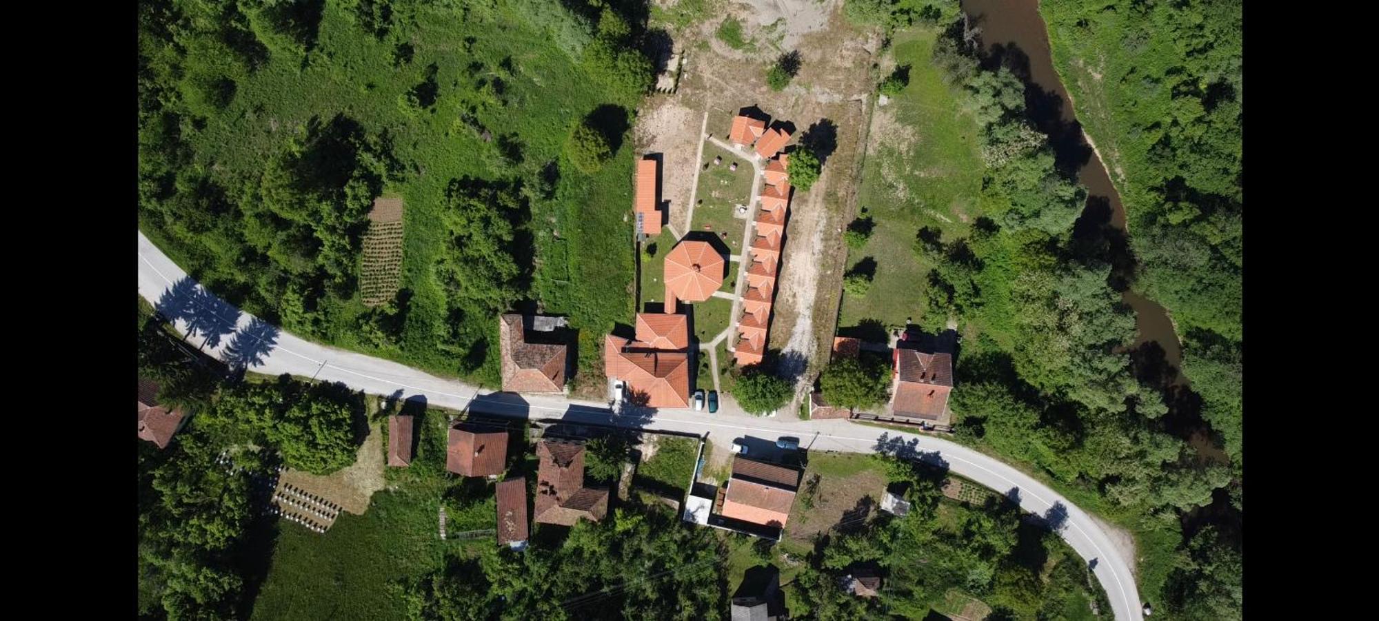 Hotel Juzni Vetar Trnski Odorovci Esterno foto