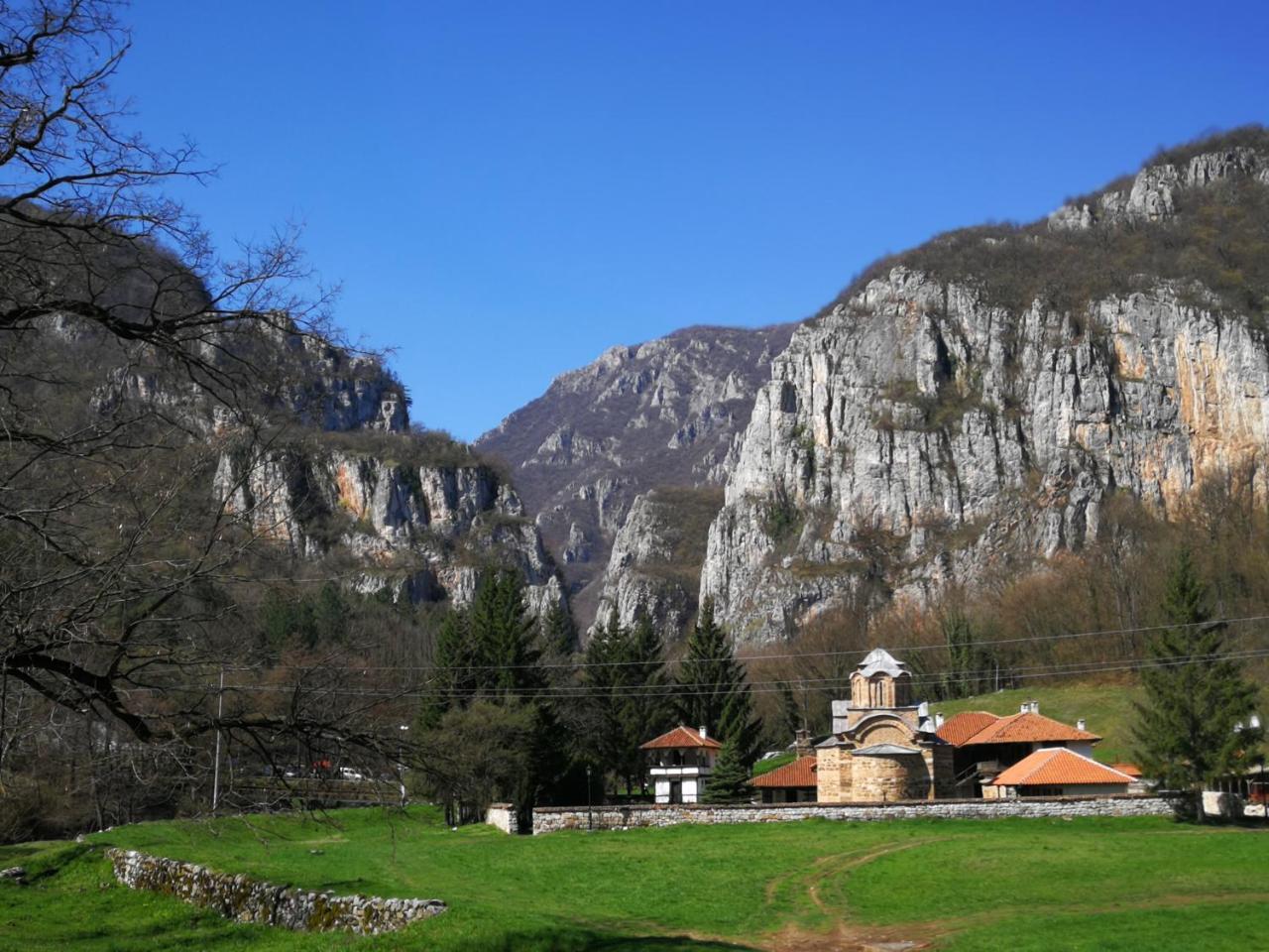 Hotel Juzni Vetar Trnski Odorovci Esterno foto