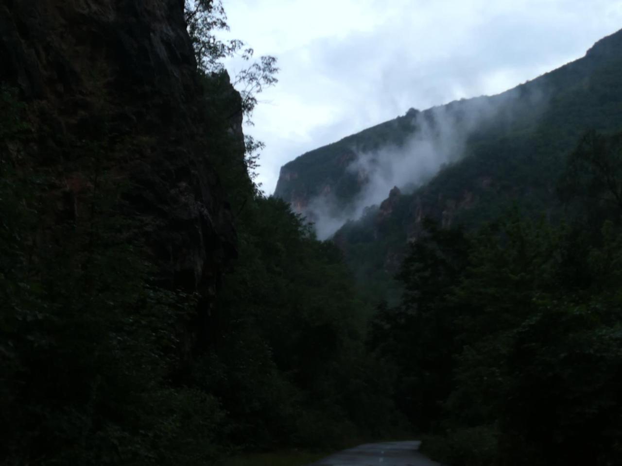 Hotel Juzni Vetar Trnski Odorovci Esterno foto