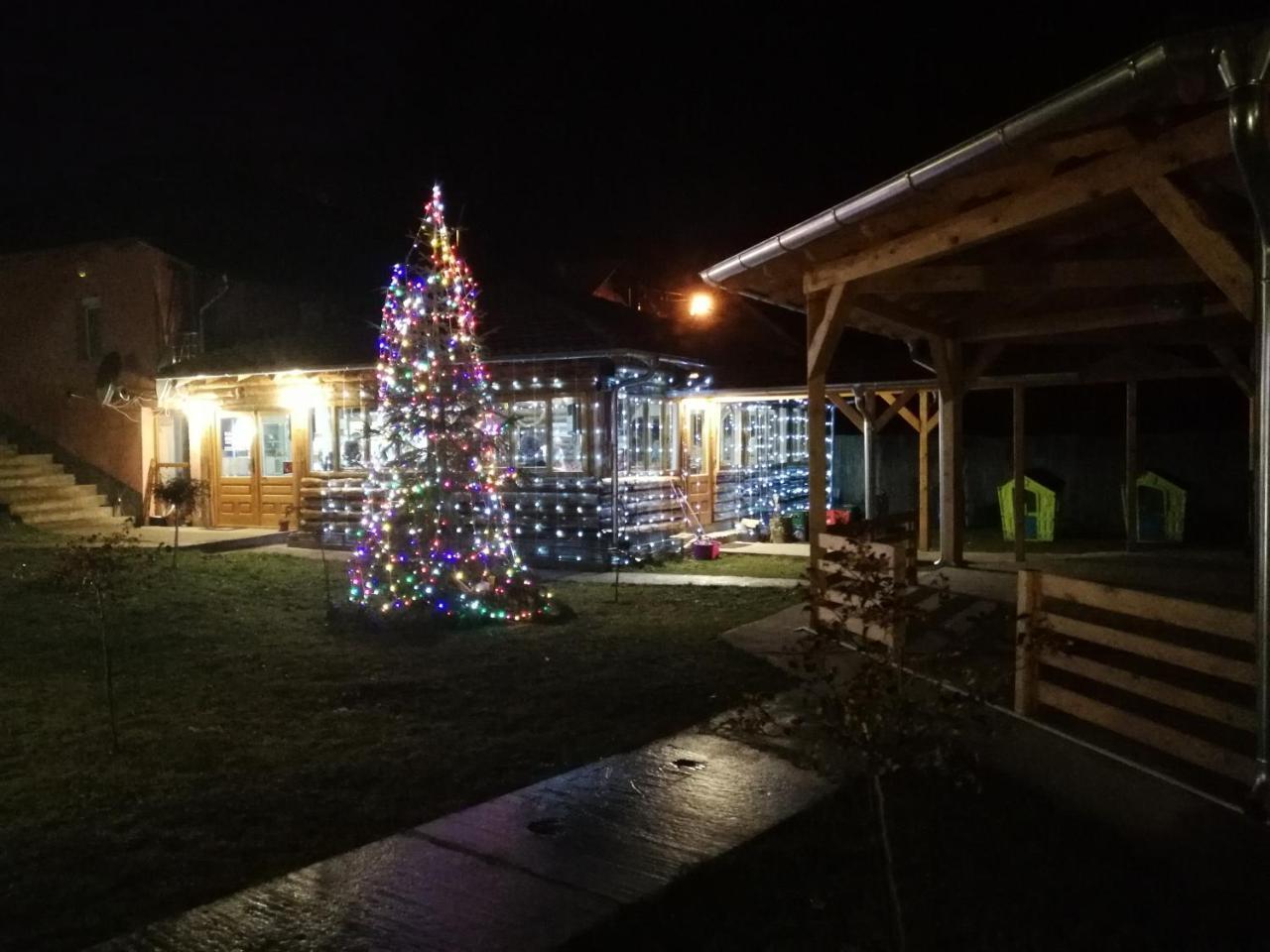 Hotel Juzni Vetar Trnski Odorovci Esterno foto