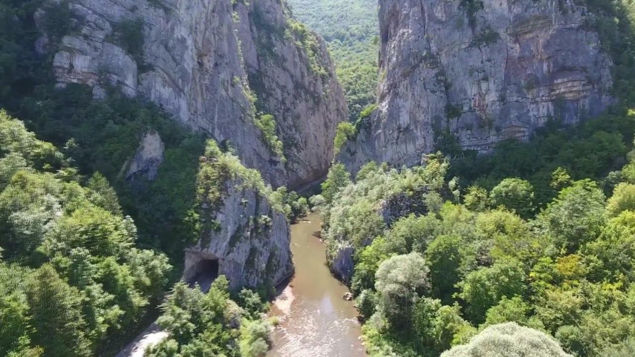 Hotel Juzni Vetar Trnski Odorovci Esterno foto